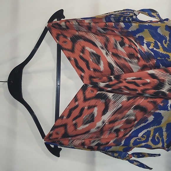 Lovely Apostrophe Sleeveless Top (M) - Picture 5 of 10